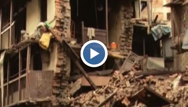 Разказите на двама българи, преживели ужаса от земетресението с магнутуд от 7,9 по Рихтер