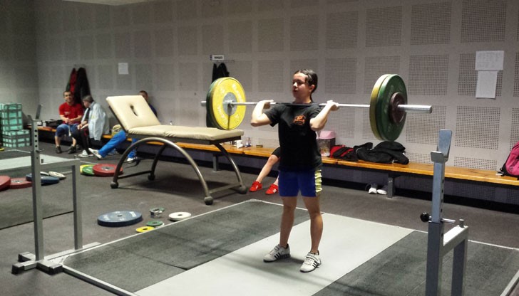 Русенски щангисти защитават честта на България на Европейското първенство в Норвегия