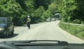 Камион се заби в автобус пълен с туристи по пътя Русе - Велико Търново