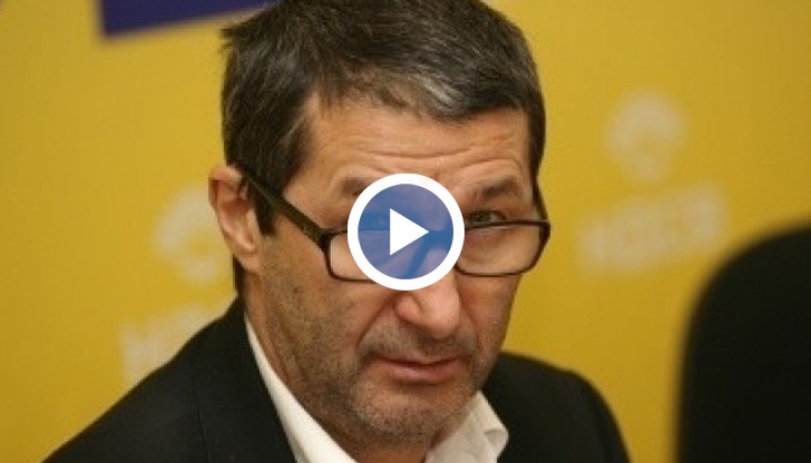 Според него цената зависи от поведението на САЩ на петролния пазар и от позиционирането на ИДИЛ