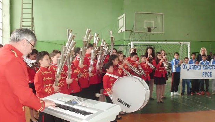 Събитието беше посветен на Деня на храбростта и българската армия и празника на град Русе – 6 май