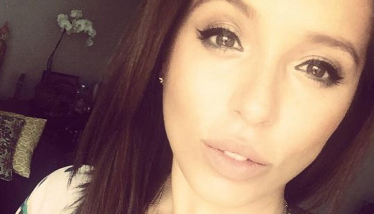 Мартин Карбовски захапа голямата дъщеря на Христо Стоичков - Мика и се прояви като морален стожер