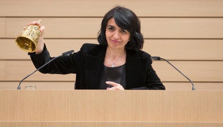 Мухтерем Арас пристига в Германия на 12-годишна възраст - без да говори и дума немски Мухтерем Арас пристига в Германия на 12-годишна възраст - без да говори и дума немски