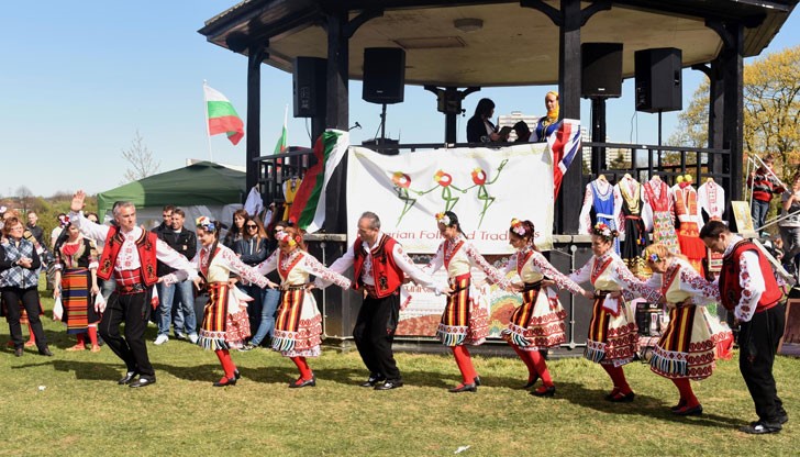 За пети път българите във Великобритания организираха фолклорно събиране