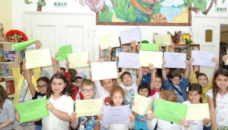 Детският отдел на Русенската библиотека беше домакин на две творчески ателиета за комикси