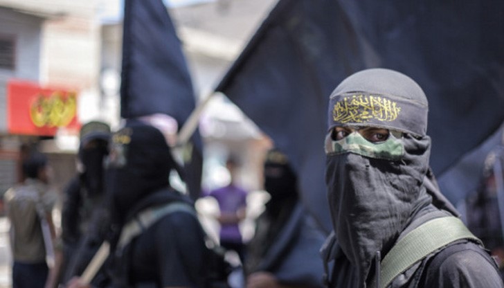 Напрежението в страната домакин на Евро 2016 остава високо, тъй като Франция все още се възстановява от ноемврийските атентати