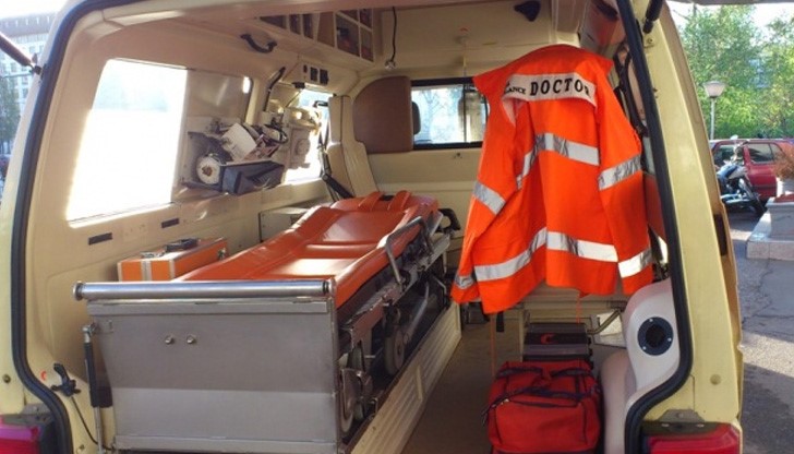 Един от пострадалите е 14-годишно момче от Бяла