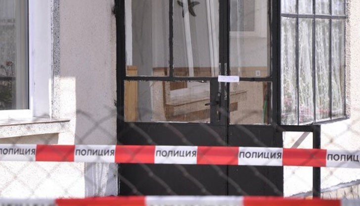 Съседка на убития го намира на пода с прерязано гърло, а на главата му имало рана от удар с твърд предмет/Снимката е илюстративна