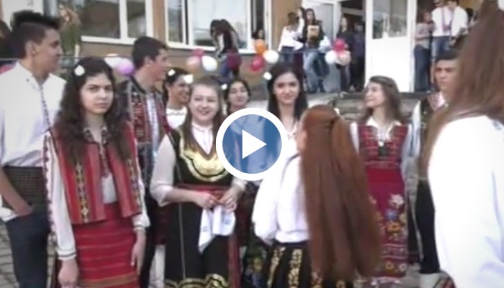 „Гордеем се с нашите възпитаници”, каза директорът на училището