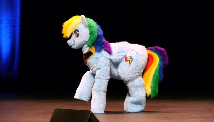 Пред полицаи мъжът заявил, че всичко било "по любов" Пред полицаи мъжът заявил, че всичко било "по любов"