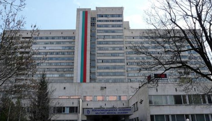 Клиниката приема деца от 12 до 18-годишна възраст от 1 май