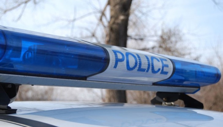 Парите, оставени без надзор в мъжка чантичка, изчезнали между 11.50 и 12.20 часа на 5 май