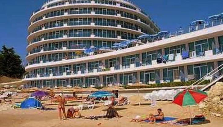 В курорта са най-високите цени за сянка по цялото северно Черноморие