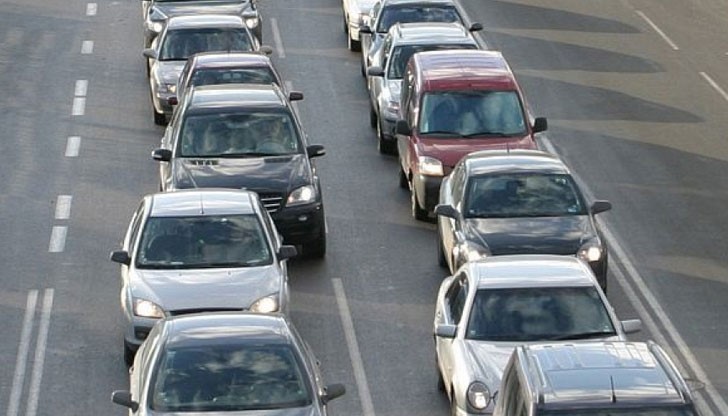 През март Гаранционният фонд изпрати към КАТ 19 000 номера на автомобили, за да започне служебната им дерегистрация