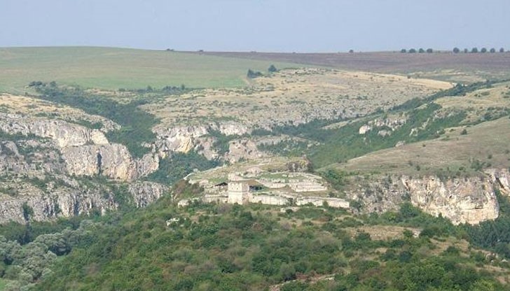 В крепостта Червен продължава четиридневният средновековен фестивал "Червен 2016"