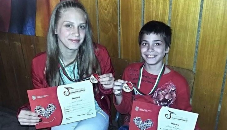 В двудневния форум взеха участие над 270 деца и млади изпълнители В двудневния форум взеха участие над 270 деца и млади изпълнители