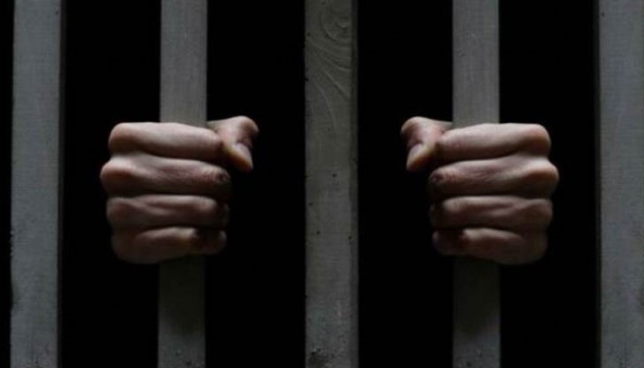 Мъжът сигнализира за страшен екшън в заведение, който се оказва лъжа Мъжът сигнализира за страшен екшън в заведение, който се оказва лъжа