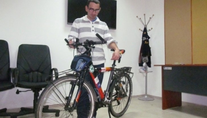 Шуменският велоентусиаст Венцислав Илиев и варненецът Пламен Андонов тръгват на пътешествие с колелата си на 7 май от Русе