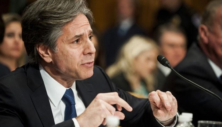 нтъни Блинкен, заместникът на държавния секретар на САЩ Джон Кери, посети София, за да потвърди ангажимента на страната му към България нтъни Блинкен, заместникът на държавния секретар на САЩ Джон Кери, посети София, за да потвърди ангажимента на страната му към България