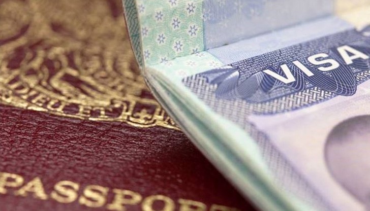 Европейският съюз и Канада са се ангажирали да предприемат "значителни стъпки", за да се подобри "положението" с визите