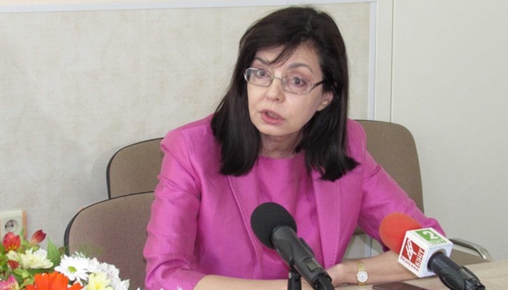 Ако това не е политическа глупост, какво друго би могло да бъде, коментира Кунева подкрепата на Кънев за Президента Плевнелиев