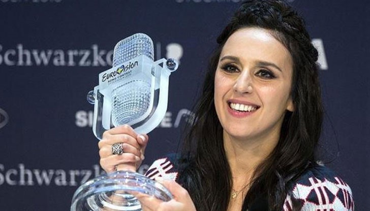 Украинската певица Джамала е тазгодишната победителка на конкурса Евровизия
