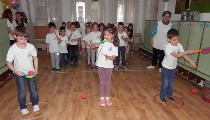 Децата от детската градина участваха в спортни игри