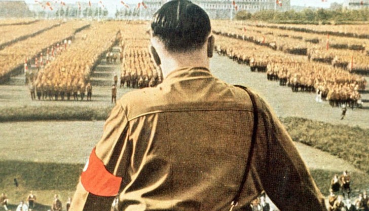 Те смятат, че Червената армия действала само като "помощник" Те смятат, че Червената армия действала само като "помощник"