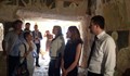 Европейският комисар Корина Крецу посети Ивановските скални църкви