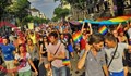 Левскар на гей-парада взриви социалната мрежа