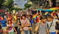 Левскар на гей-парада взриви социалната мрежа