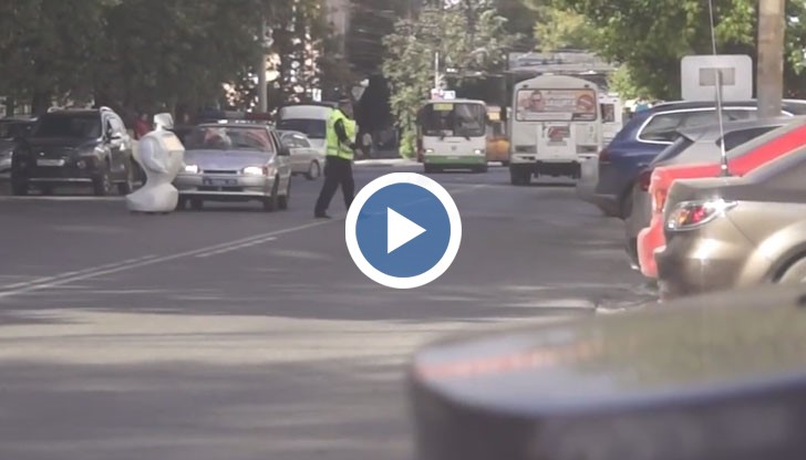 Роботът избяга от лабораторията, но батериите му се изтощиха