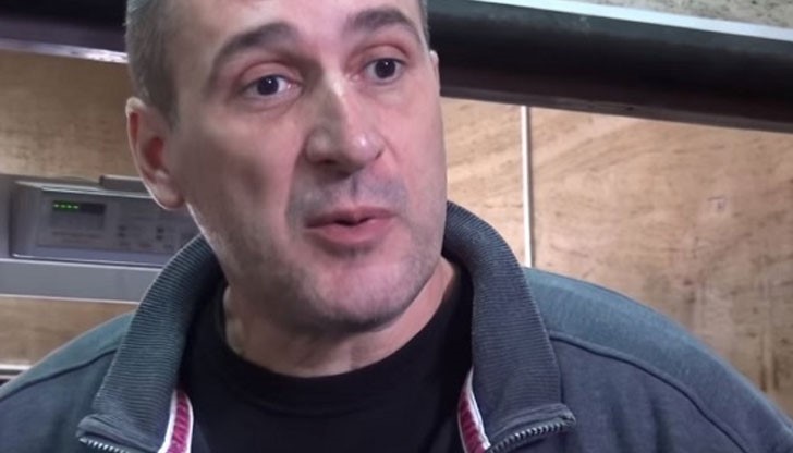 Прокуратурата в Пловдив повдигна обвинение на 15-годишния син на полицая с убитите родители Прокуратурата в Пловдив повдигна обвинение на 15-годишния син на полицая с убитите родители