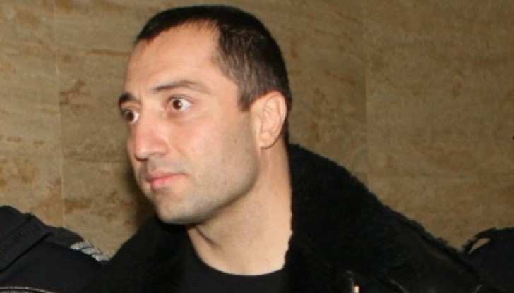 Димитър Желязков е стабилизиран и поема дъх сам Димитър Желязков е стабилизиран и поема дъх сам