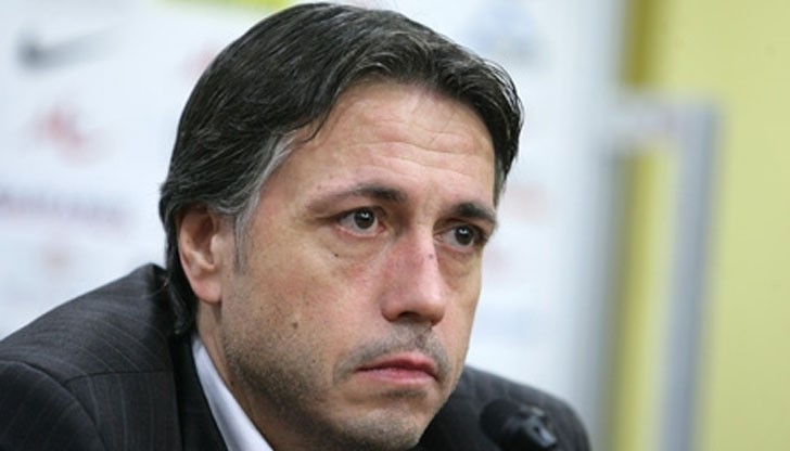 Причината за това са нападките, които в последно време има срещу него Причината за това са нападките, които в последно време има срещу него