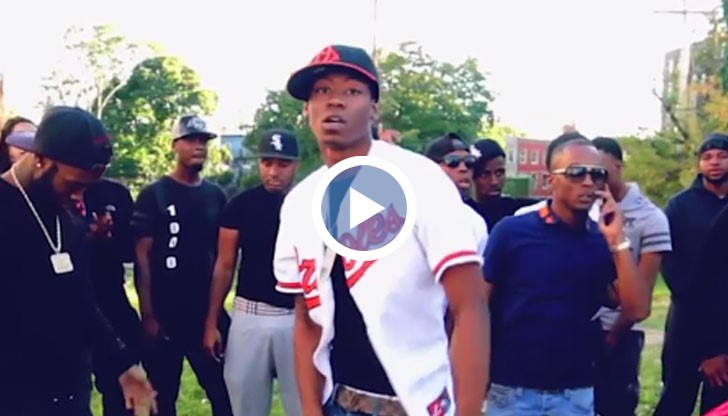 В момента на стрелбата рапърът е шофирал колата си