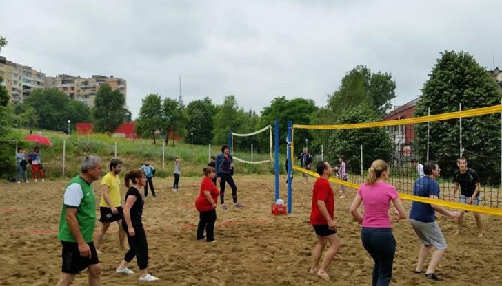 Основната цел на „Искам, зная и мога да спортувам“ е придобиване на навици за системни занимания със спорт Основната цел на „Искам, зная и мога да спортувам“ е придобиване на навици за системни занимания със спорт