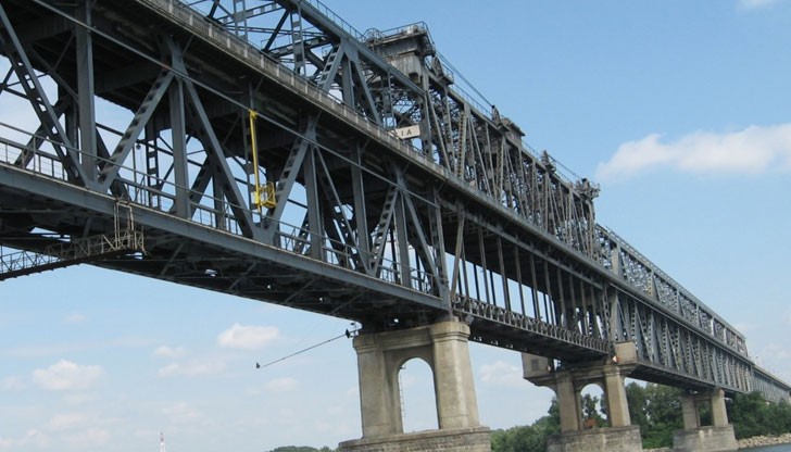 Обсъдиха възможностите за втори мост над Дунав край Русе