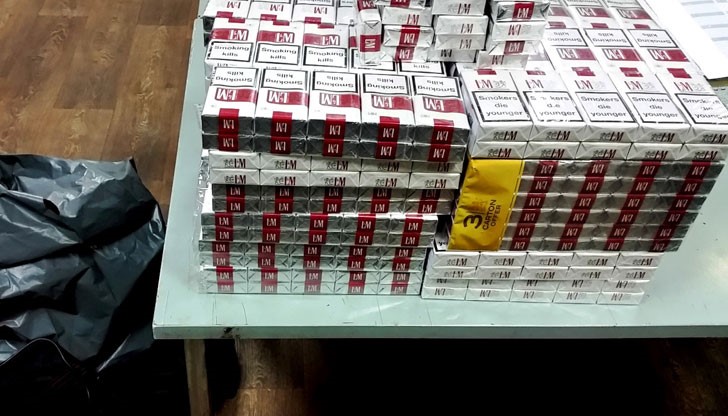 Инспектори на митница Русе се натъкнали на впечатляващи начини за пренасяне на цигари Инспектори на митница Русе се натъкнали на впечатляващи начини за пренасяне на цигари