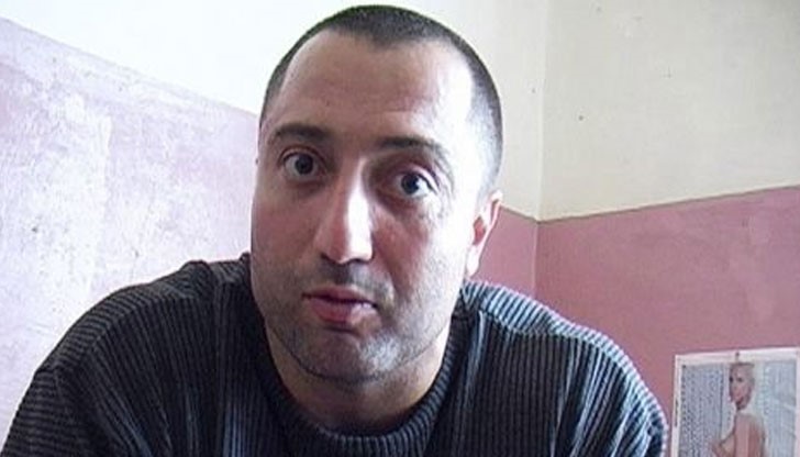 Кръвоизливите му са овладяни, но продължава да е в кома Кръвоизливите му са овладяни, но продължава да е в кома