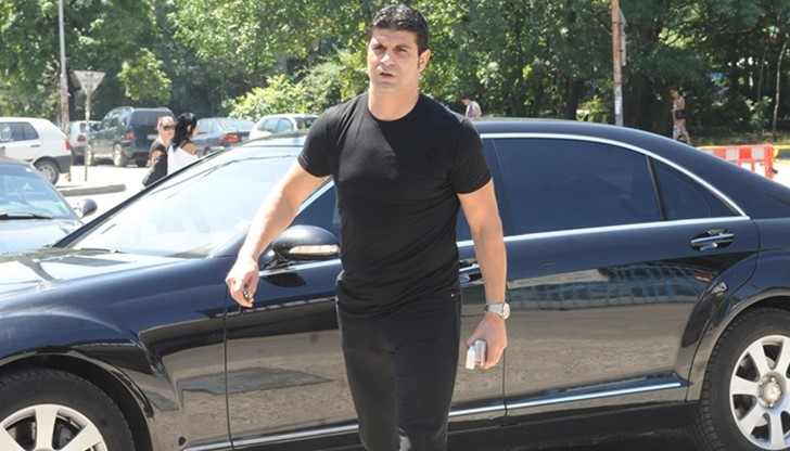 Гонзо от няколко дни не е част от "синята" идея Гонзо от няколко дни не е част от "синята" идея