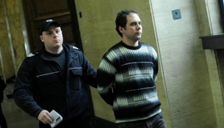 Педофилът примамил момчето във Фейсбук Педофилът примамил момчето във Фейсбук