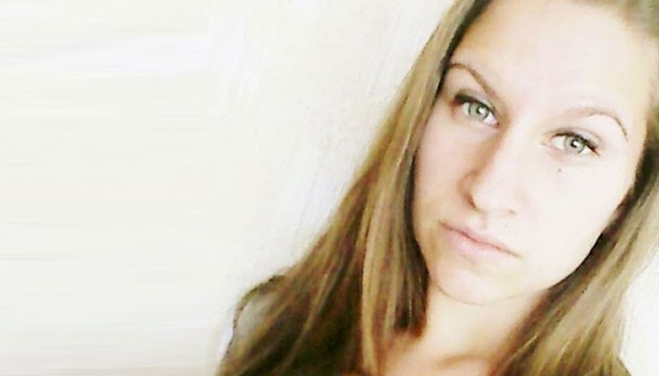 Момичето молело за помощ преди да издъхне Момичето молело за помощ преди да издъхне