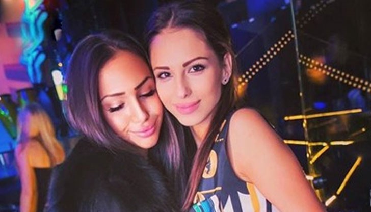 Съотборничките на Цвети споделят, че причините са свързани с отбора, но никой не иска да говори официално