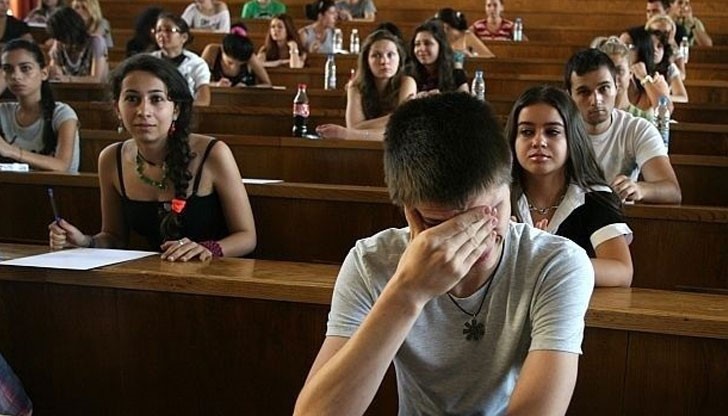 Месечният размер на стипендиите се увеличава до 150 лева