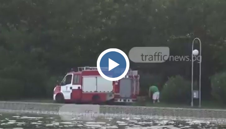 Причината за прекратяване на търсенето е, че през нощта не могат да се извършват водолазни дейности