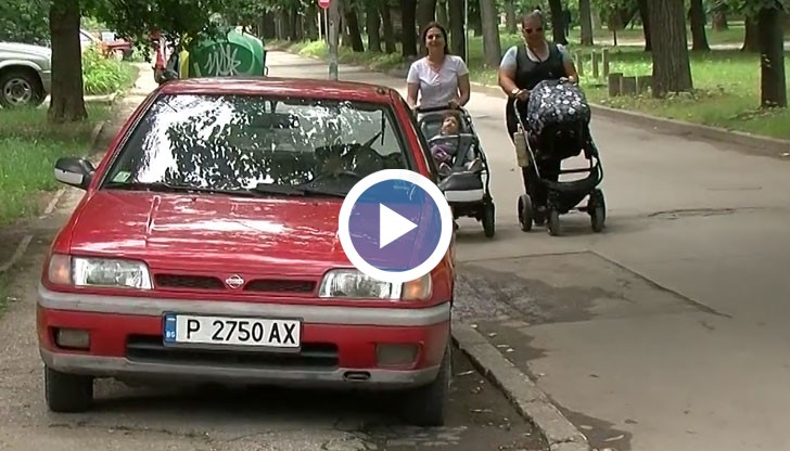 В Русе повечето от шофьорите масово паркират на забранени за спиране места