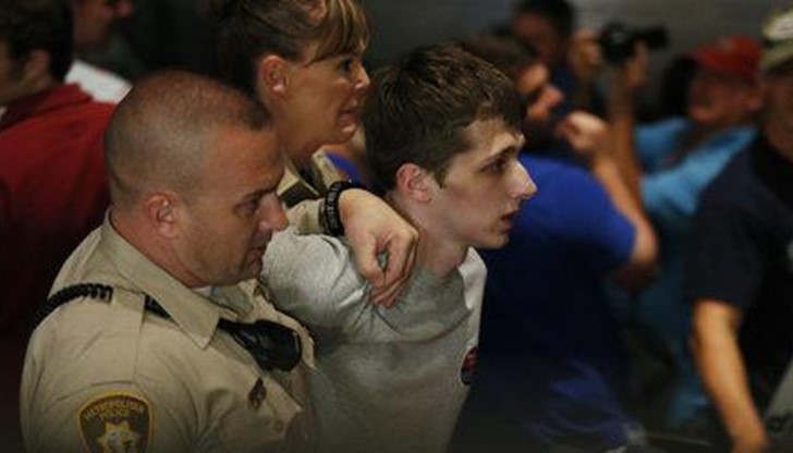 20-годишният Майкъл Стивън е живеел в колата си, няма работа и бил в САЩ незаконно