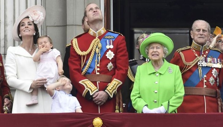 Два месеца след като кралицата навърши 90 години - на 21 април, вчера започнаха официалните чествания