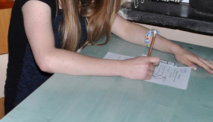 Русенски кандидат-гимназист: Левски написал Кървавото писмо Русенски кандидат-гимназист: Левски написал Кървавото писмо